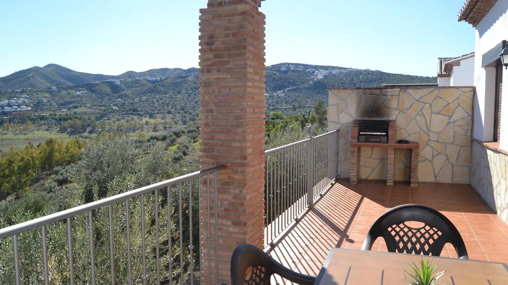 Alojamientos Huetor Vinuela Holiday home